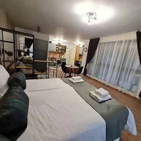 아파트 Tahoma - център