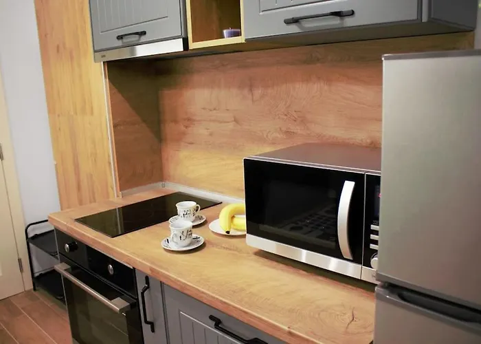 Tahoma - център * Varna