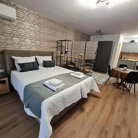 Tahoma - център Varna